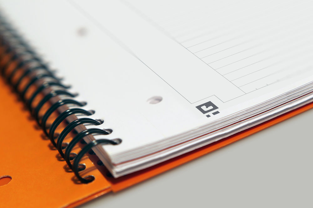 Kołonotatnik OXFORD INTERNATIONAL ACTIVEBOOK A4+ 80 kartek linia - obrazek 3