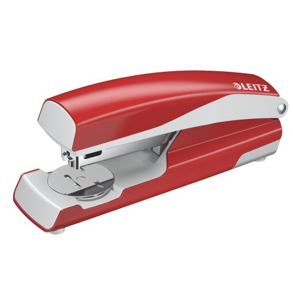 Zszywacz LEITZ średni 5502 czerwony 24-26/6 30 kartek
