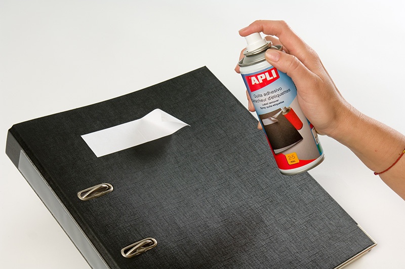 Spray do usuwania etykiet APLI, 200ml - obrazek 2