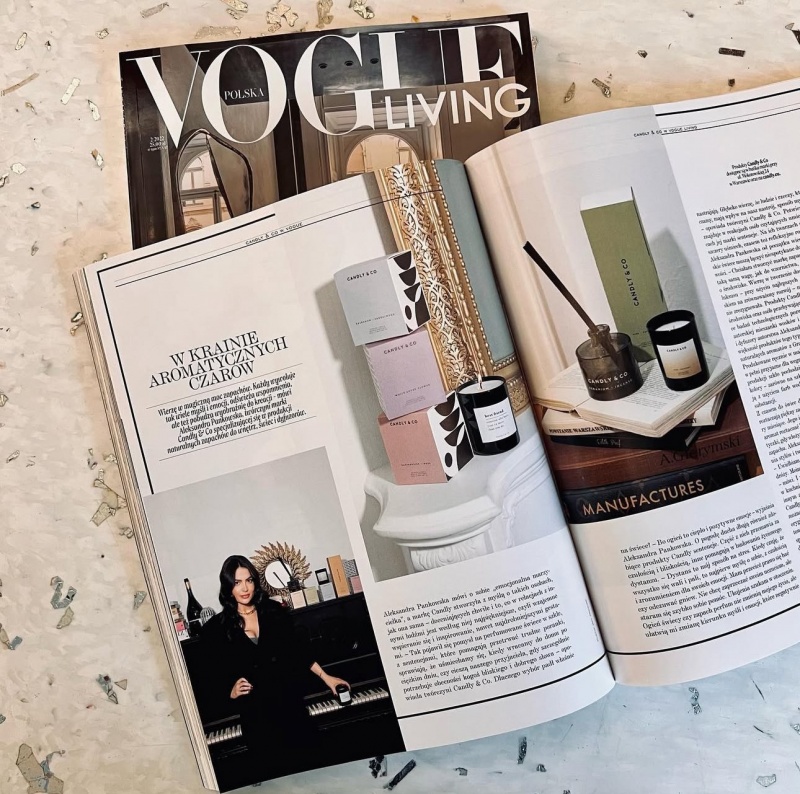 Świeca sojowa w szkle CANDLY&CO, Go Where You Feel Most, zapach No.5, 250g - obrazek 5