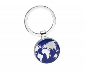 Brelok TROIKA Around The World, emaliowany metal, niebiesko-srebrny